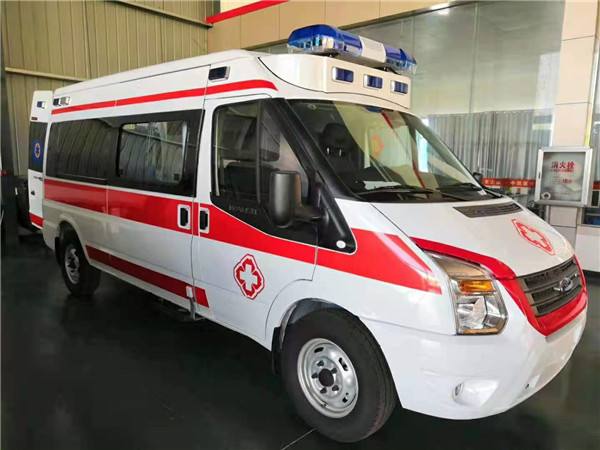 泽库县福特V362救护车